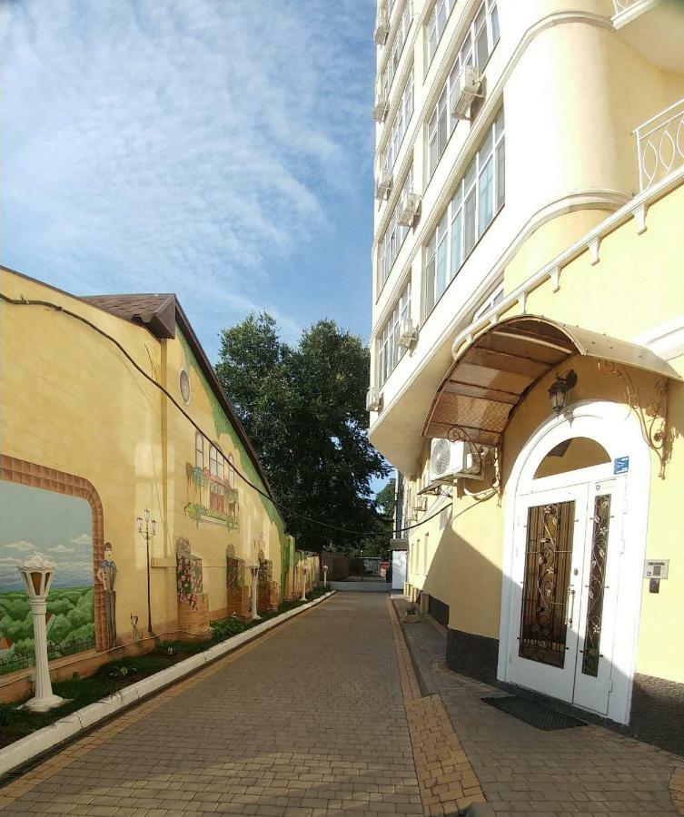 Апартаменты На Французском Бульваре У Моря Odesa Exterior foto